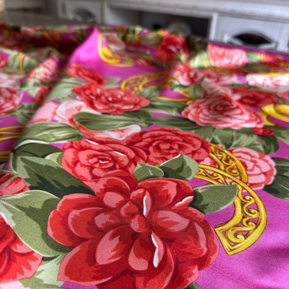 Authentic Chanel Scarf - Picture 7 of 13